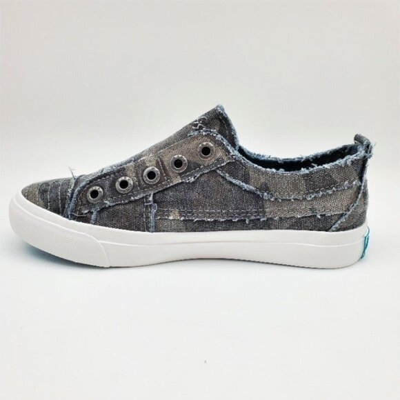 BUY ONE GET ONE FREE Blowfish Play slip on Sneakers Gray  Camo Women's Size 7.5 - Picture 6 of 7